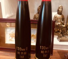 Đồ đồng Việt chế tác vỏ đạn pháo mỹ nghệ theo yêu cầu